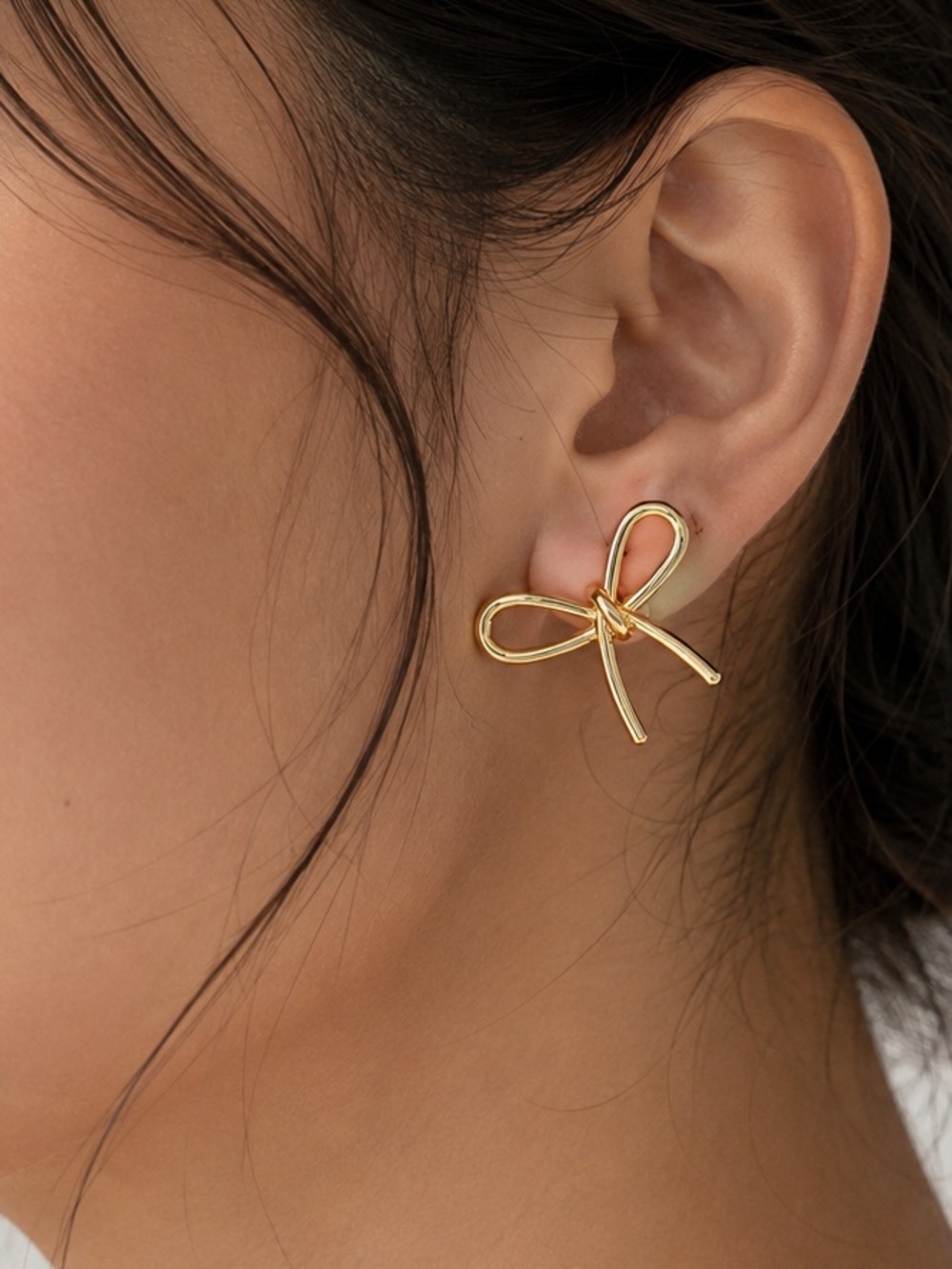 Gold Tone Bow Tied Knot Earrings Girly Feminine Simple Pierced Ears